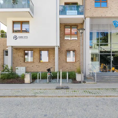 Apartment Garnizon For 6 Guests With Parking & Balcony By Renters