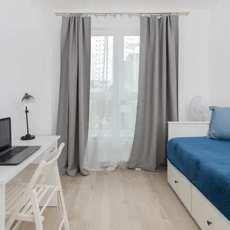 Apartament Garnizon For 6 Guests With Parking & Balcony By Renters *